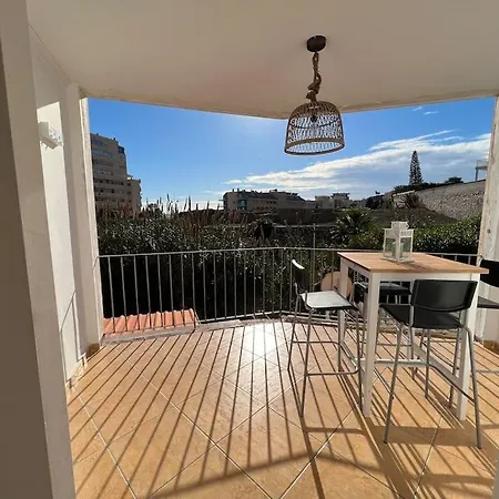 Luminoso Y Amplio Apartamento Al Lado Del Mar Apartamento *