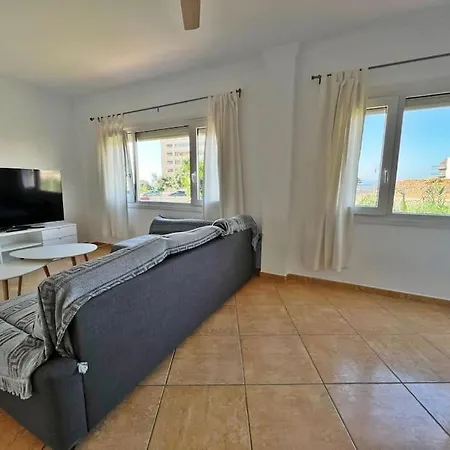 Apartamento Luminoso Y Amplio Apartamento Al Lado Del Mar
